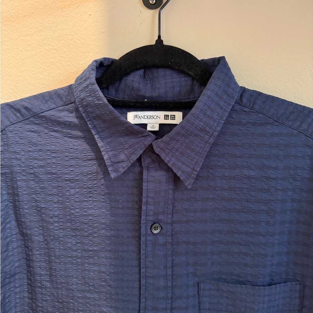JW Anderson X Uniqlo Men's Blue Seersucker Shirt Size Medium